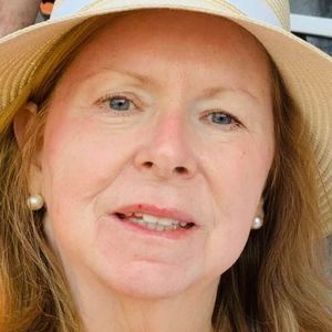 Meet your Posher, Carol